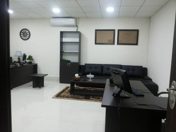 مكتب صغير مفروش في رام الله للايجار